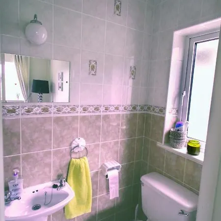 Home, One Minute From The Beach And Pubs * Strandhill
