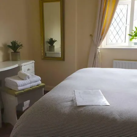 Home, One Minute From The Beach And Pubs Homestay Strandhill
